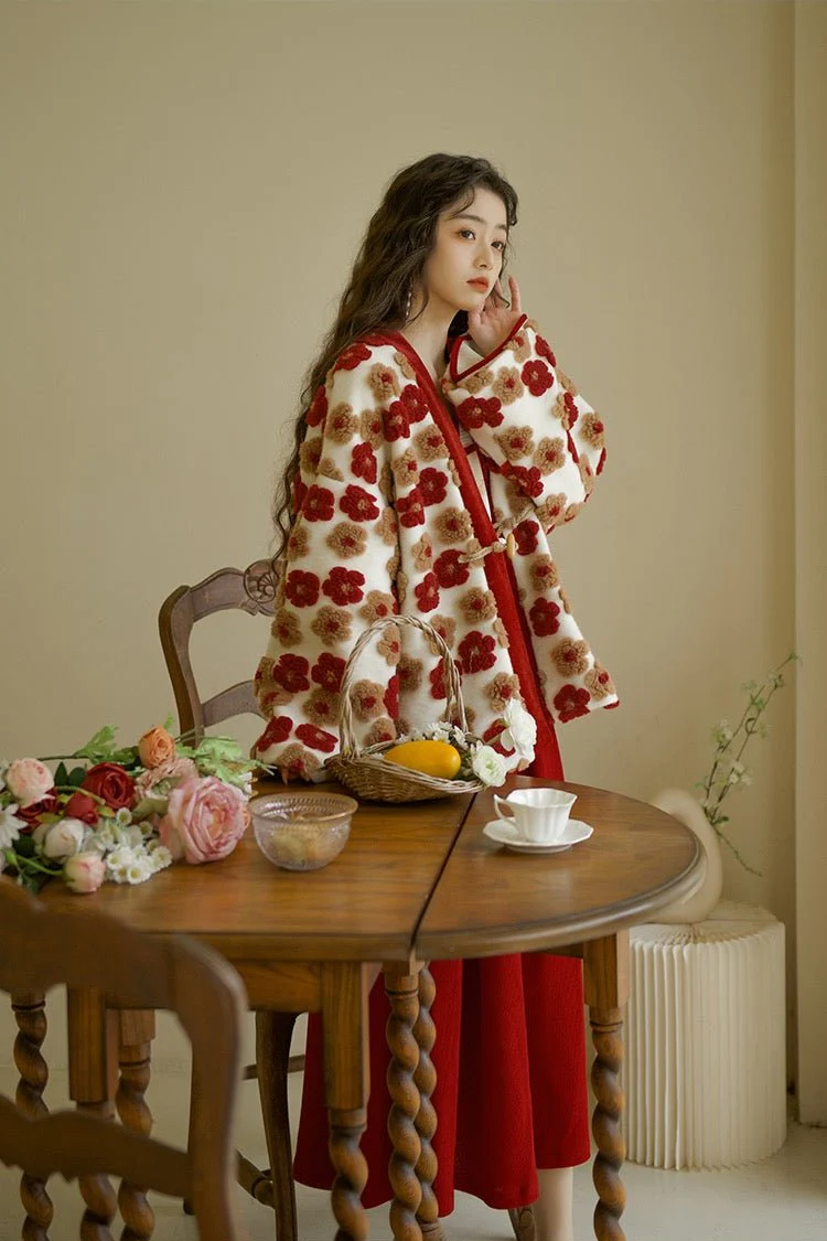 Jian You 间游 Garden Tour Modernized Song Dynasty Floral Sheep Wool Jacket - Image 2