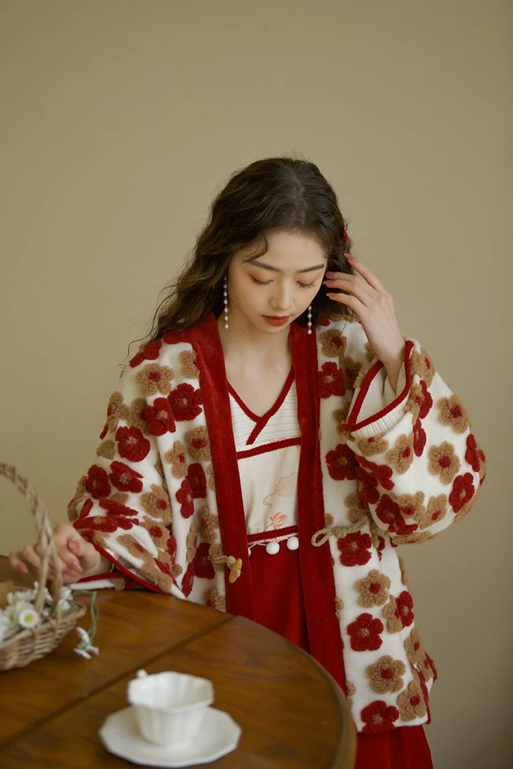 Jian You 间游 Garden Tour Modernized Song Dynasty Floral Sheep Wool Jacket - Image 6