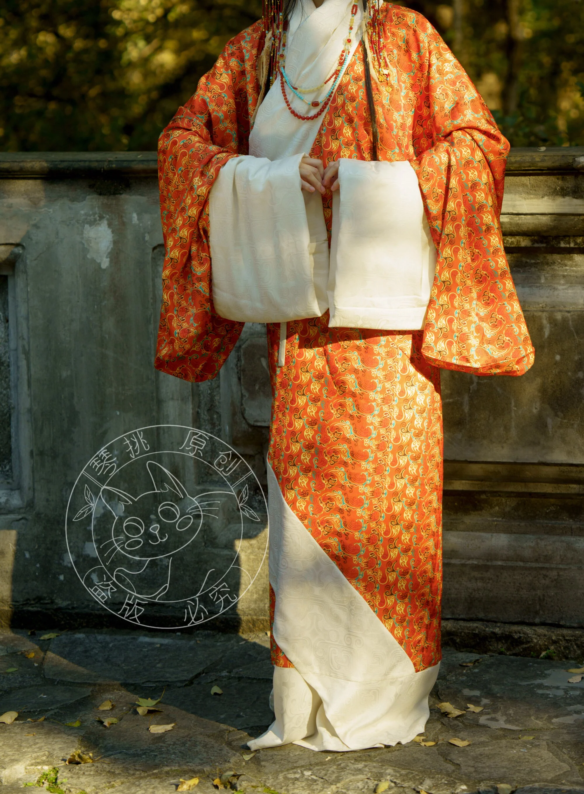 Jiangmen 江门 Han Dynasty Mawang Tomb Restoration Quju Curved Hem Robe Set - Image 12