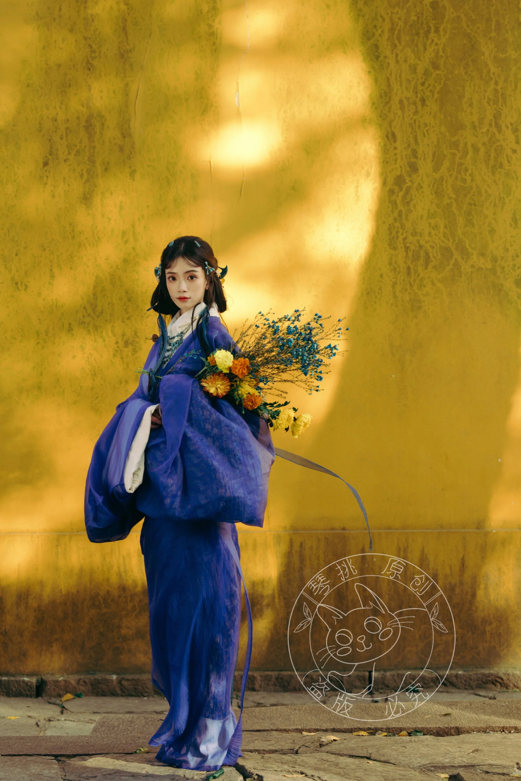 Jiangmen 江门 Han Dynasty Mawang Tomb Restoration Quju Curved Hem Robe Set - Image 18
