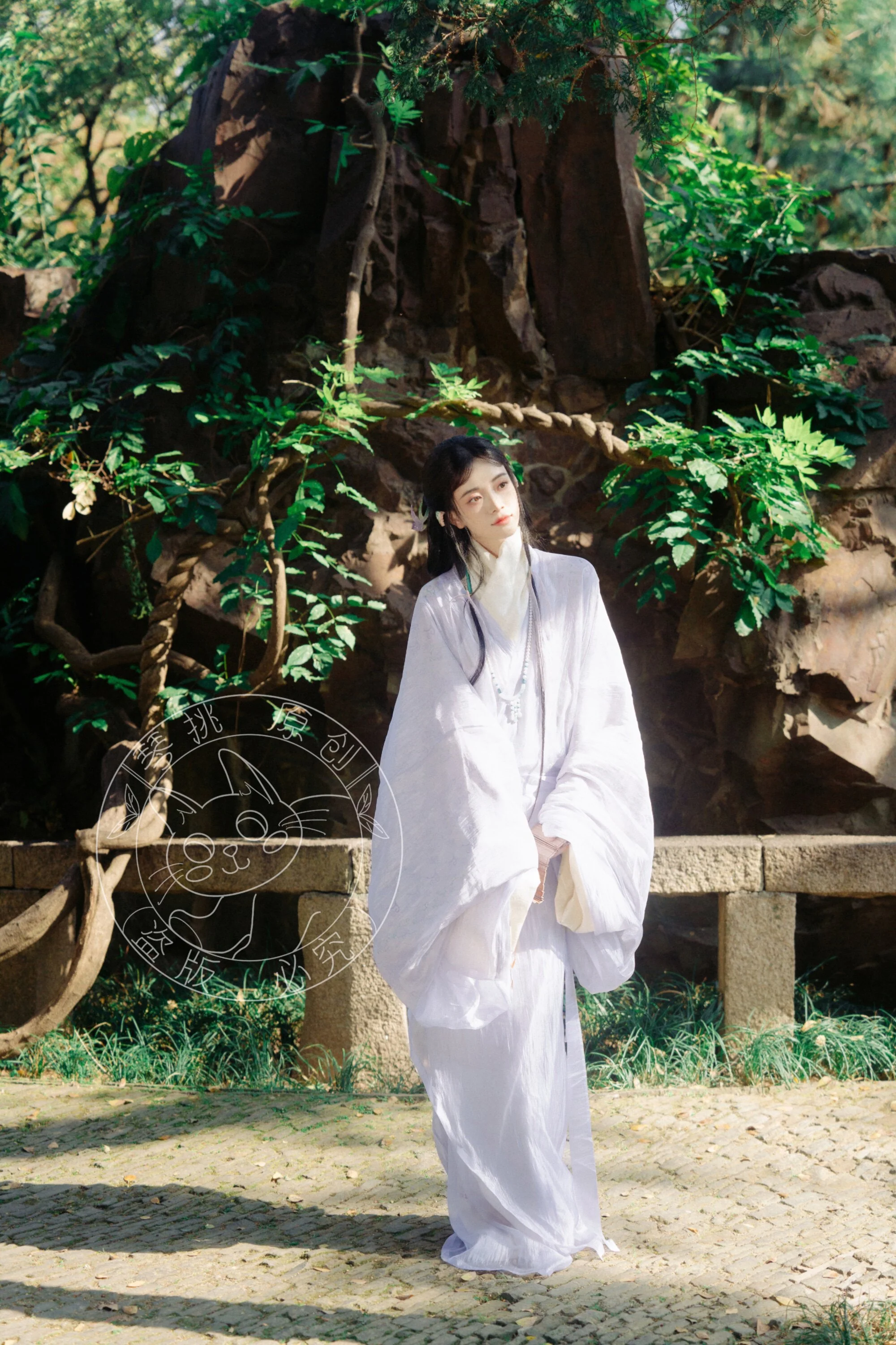 Jiangmen 江门 Han Dynasty Mawang Tomb Restoration Quju Curved Hem Robe Set - Image 24