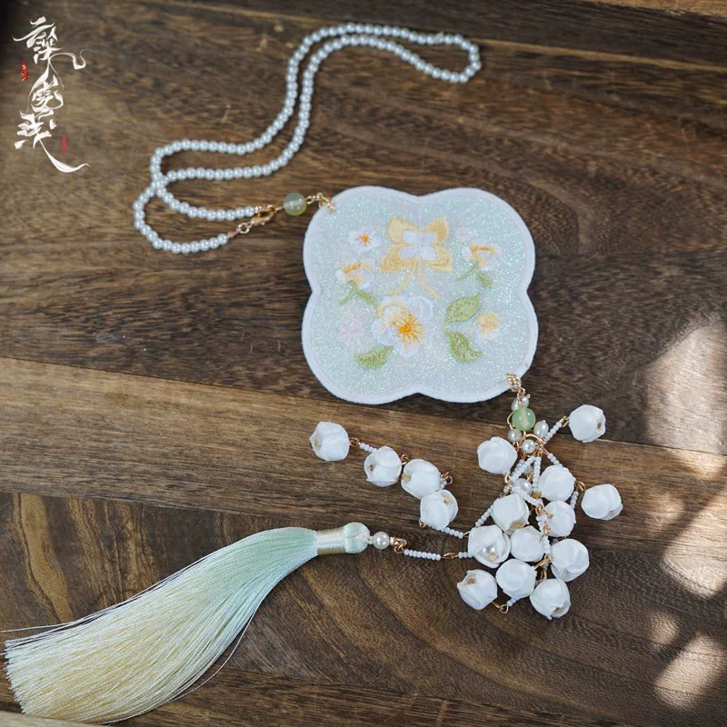 Jiangnan Lü 江南绿 Lily of the Valley Jinbu Skirt Waist Charm - Image 9