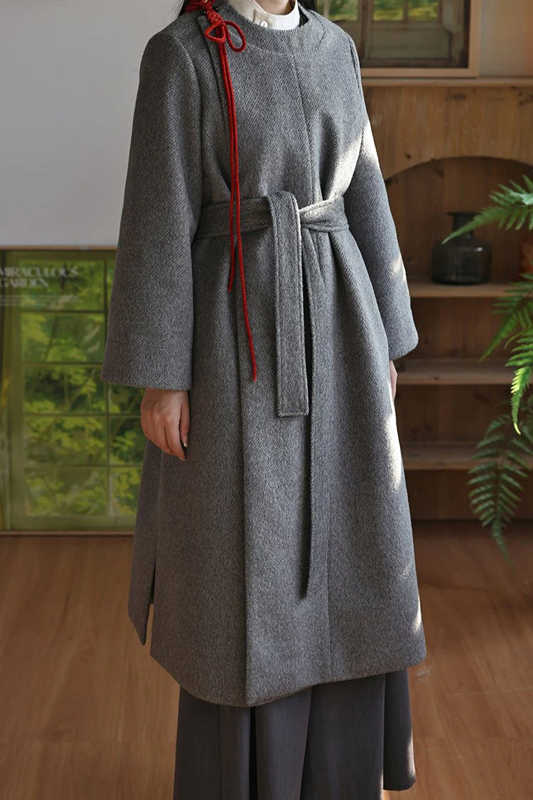 Jie 结 Knot Modernized Tang Yuanlingpao Coat & Midi Mamian Set - Image 14