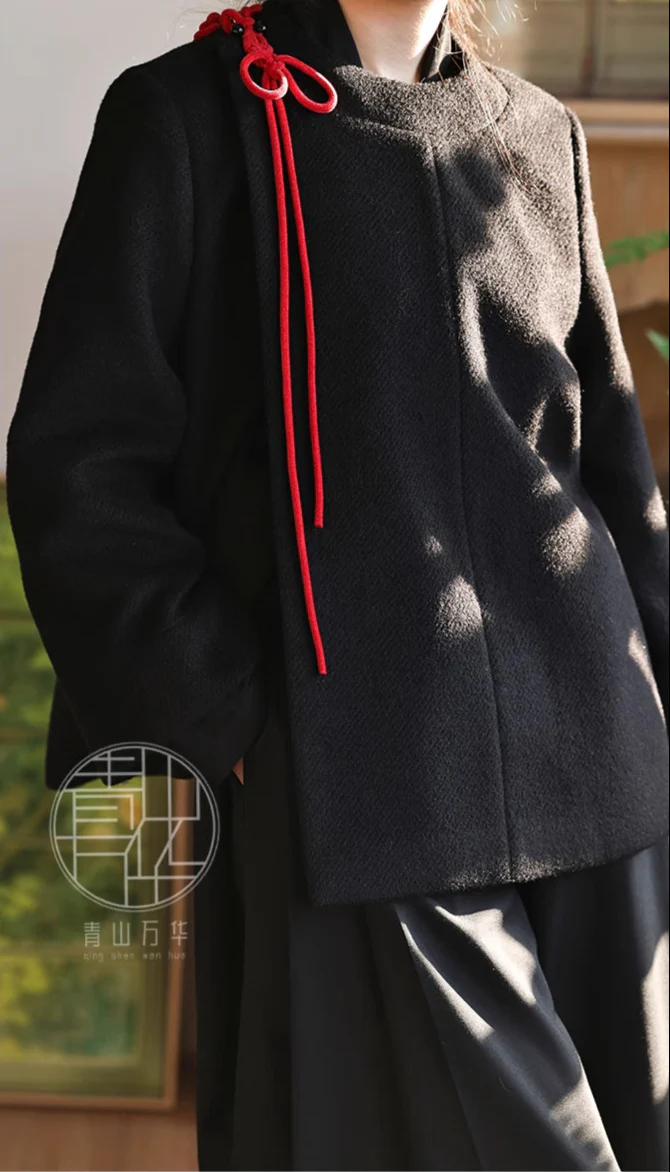 Jie 结 Knot Modernized Tang Yuanlingpao Coat & Midi Mamian Set - Image 17