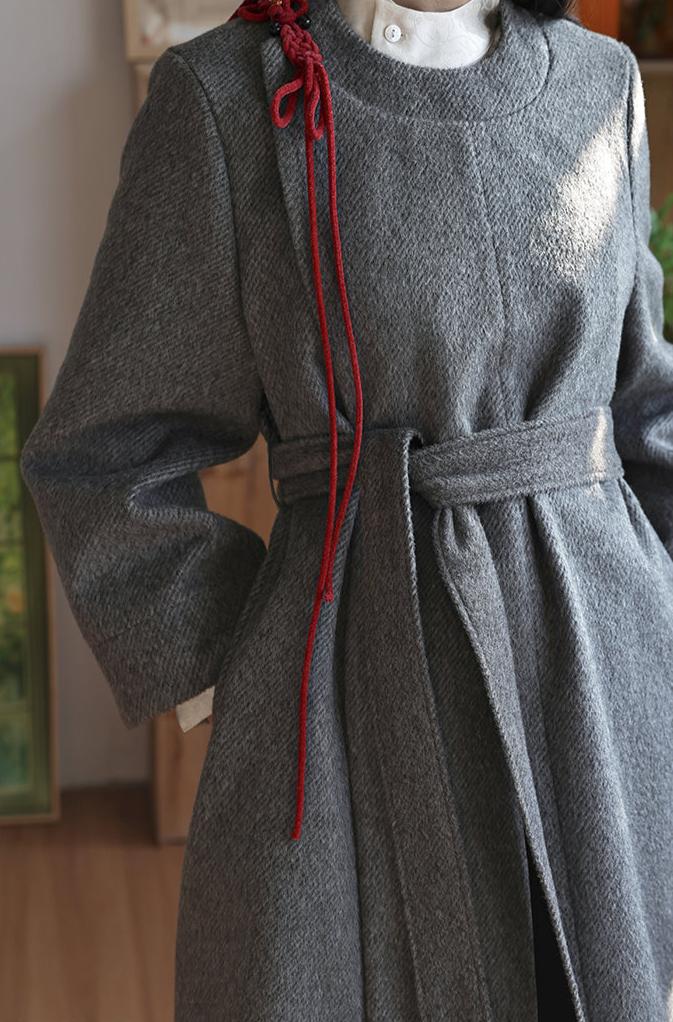 Jie 结 Knot Modernized Tang Yuanlingpao Coat & Midi Mamian Set - Image 27