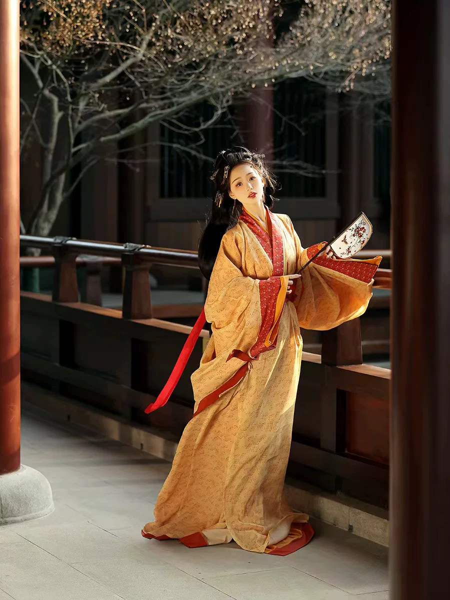 Jing Hong 惊鸿 A Glimpse of the Warring States Zhiju Straight Hem Robe - Image 5