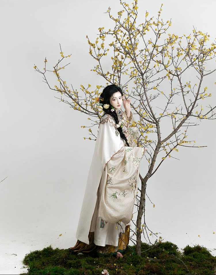 Jiu Cha 旧茶 Aged Tea Fairy Ming Dynasty Custom Yunjian Cloud Collar Long Top & Mamian Skirt Set - Image 9