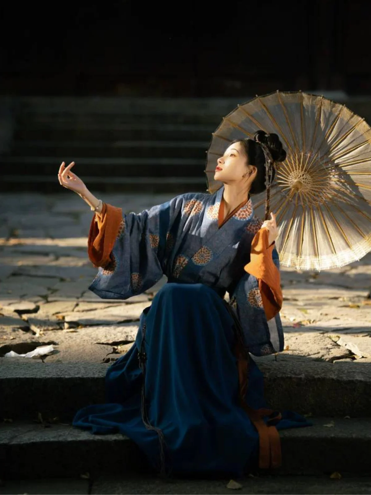 Jiye 霁夜 Clear Night Jin Dynasty Ruqun Set - Image 8