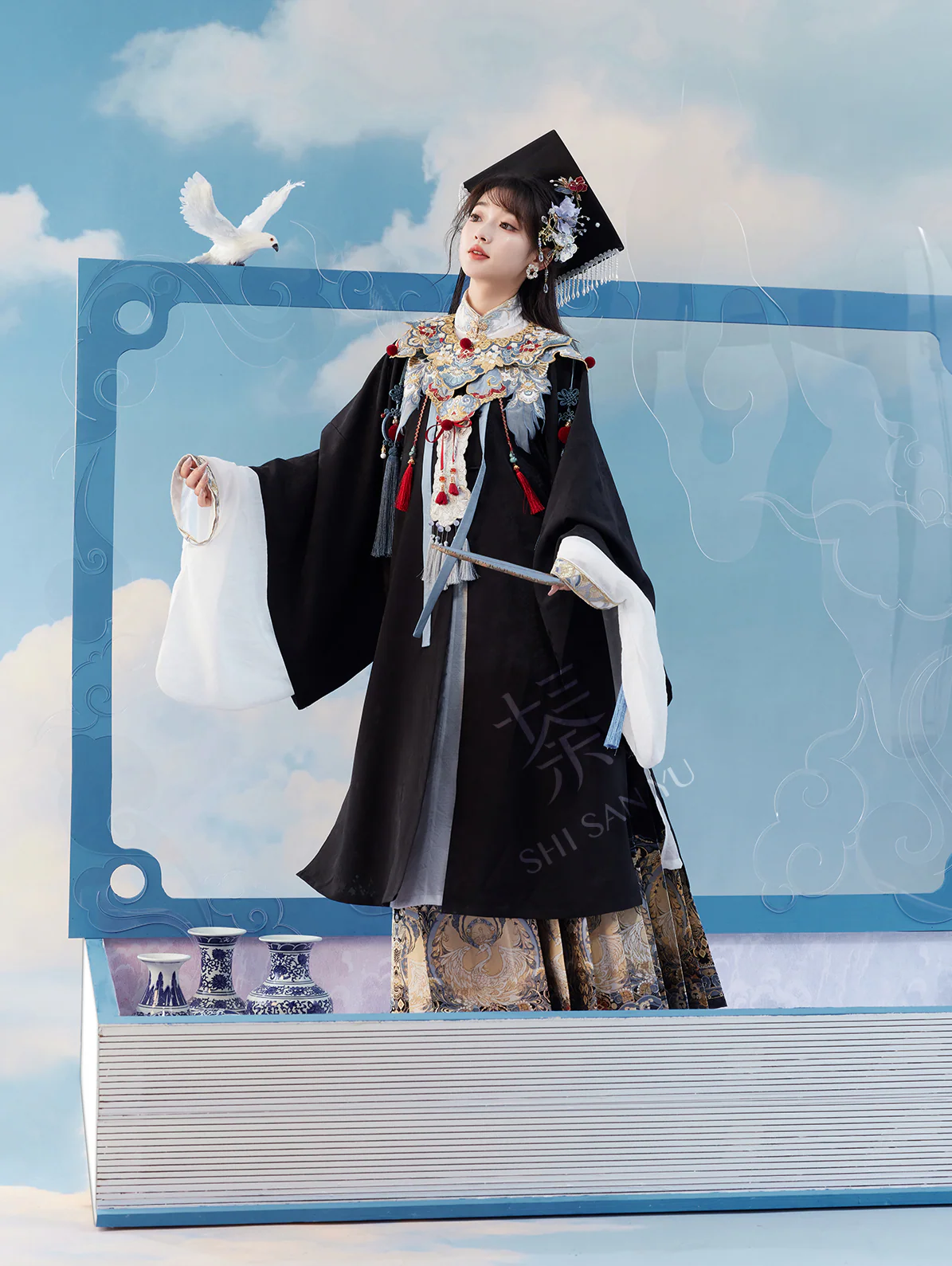 Junxin Lingyun 君心凌云 Reaching Clouds Modernized Ming Dynasty Cloud Collar Set - Image 5