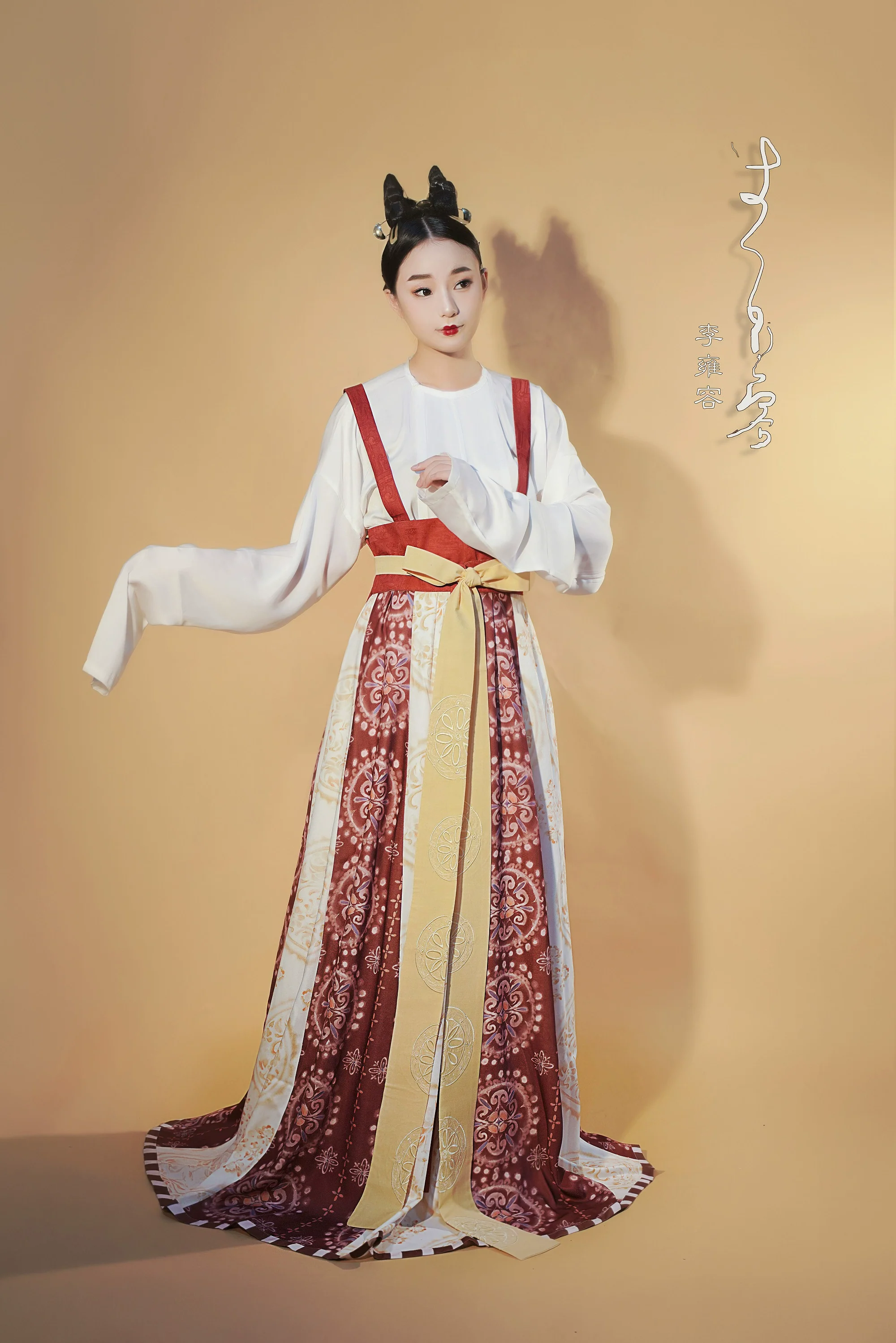 Li Yongrong 李雍容 Poem of the Northern Southern Dynasties Restoration Ruqun - Image 6