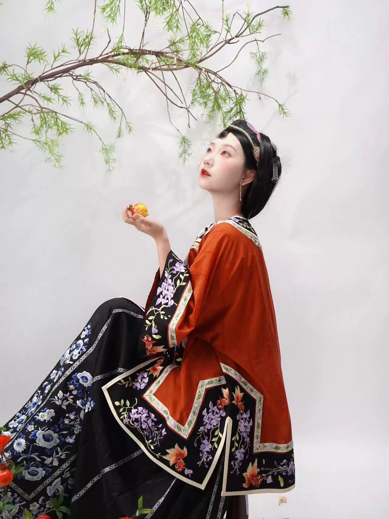 Lian Yi 涟漪 Pond Ripples Qing Dynasty Han Woman's Embroidered Goldfish Round Collar Magua & Pants - Image 11