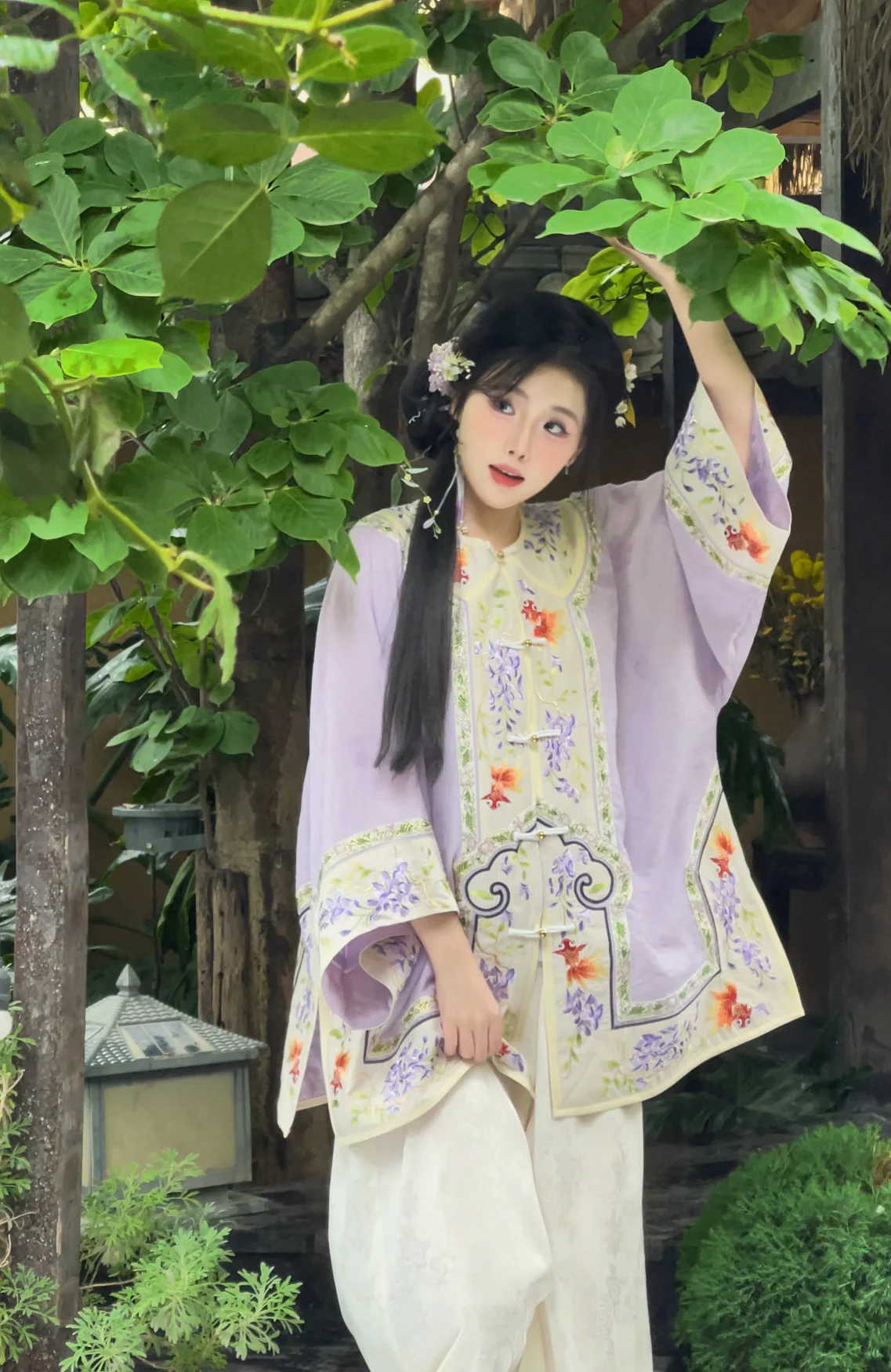 Lian Yi 涟漪 Pond Ripples Qing Dynasty Han Woman's Embroidered Goldfish Round Collar Magua & Pants - Image 3