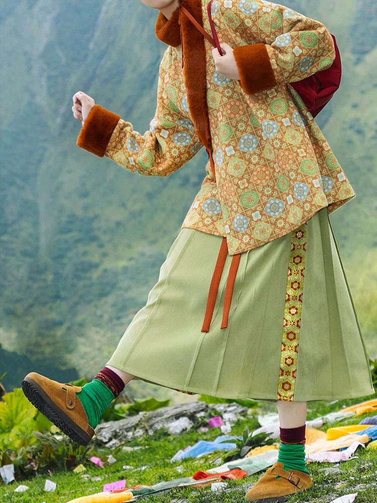 Lili Su 栗栗苏 Chestnut Candy Modern Weijin Quling Curved Collar Jacket & Midi Skirt Set - Image 3