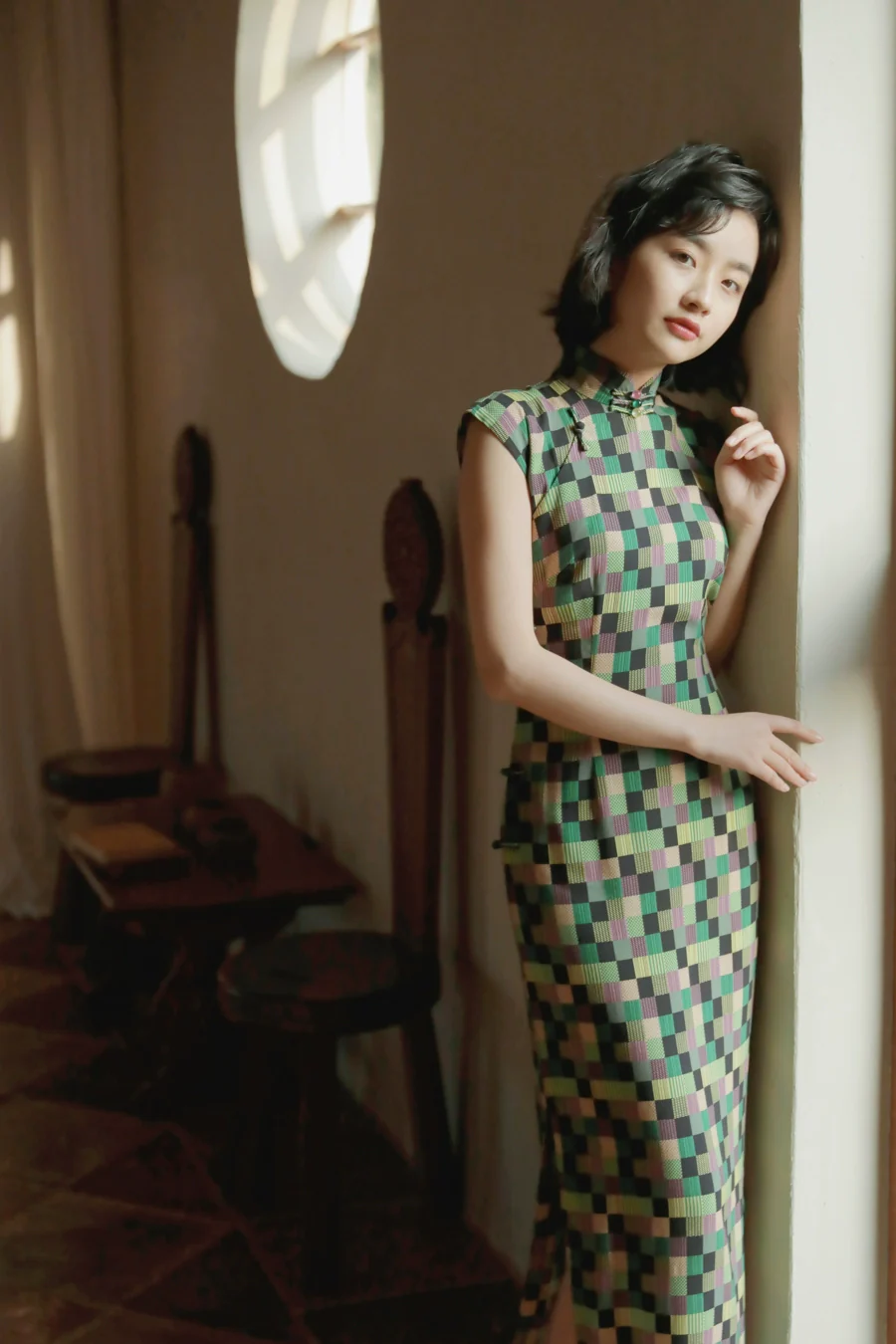 Liuli 琉璃 Retro Late 1930s Cap Sleeve Summer Qipao - Image 9