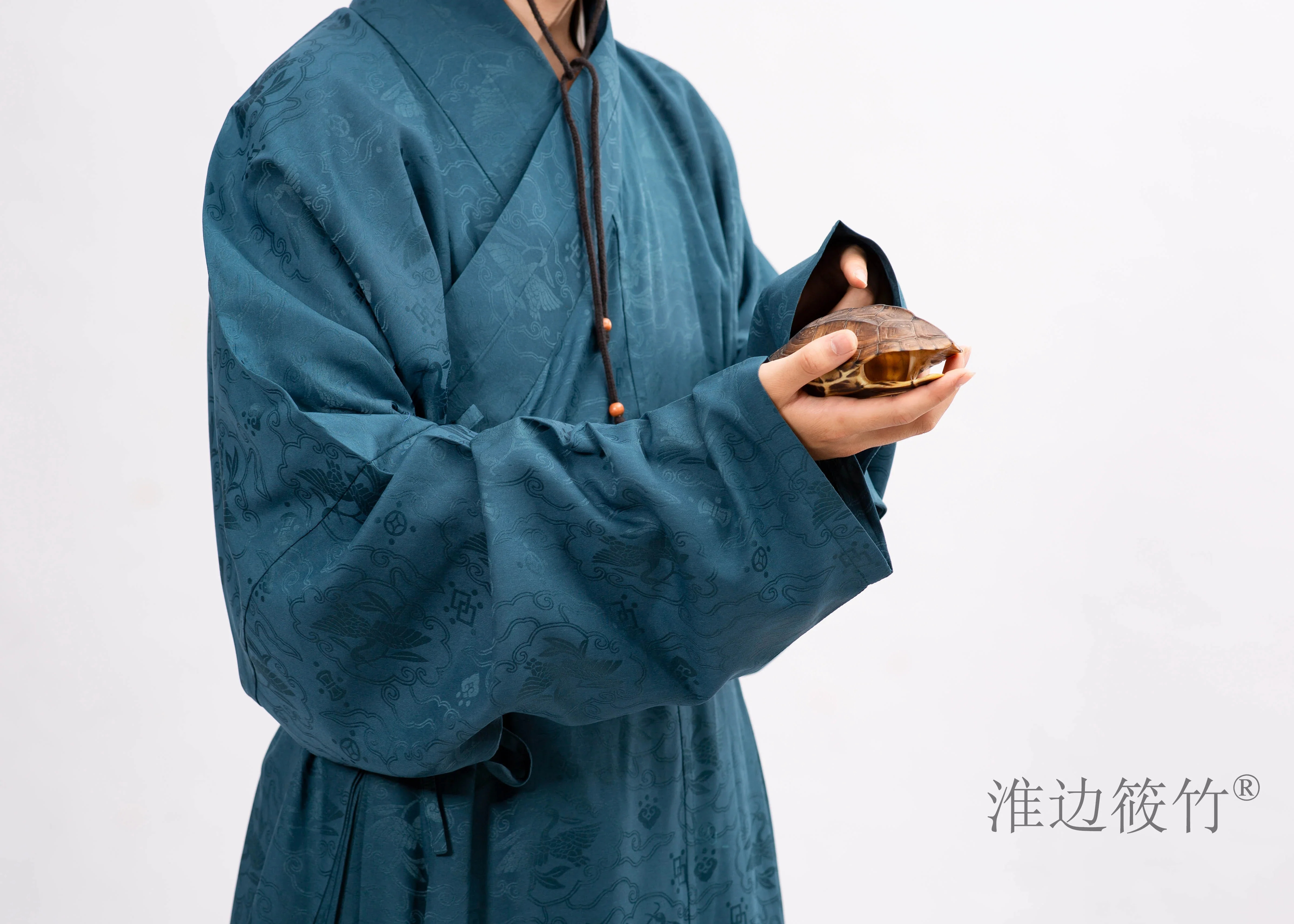 Lu'an 芦暗 Wild Reed Early Ming Dynasty Men's Restoration Changshan Robe - Image 7