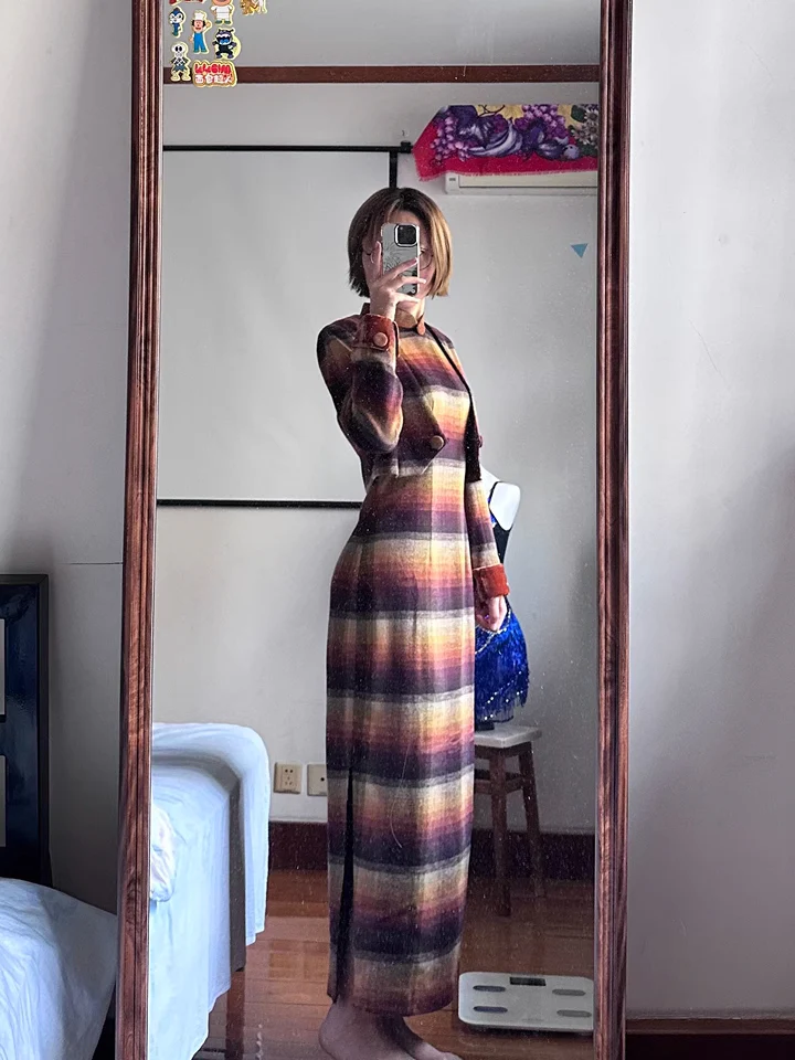 Lunyi Caocha 薰衣草茶 Lavender Tea 1940s Inspired Plaid Cashmere Wool Qipao & Cropped Blazer Set - Image 8