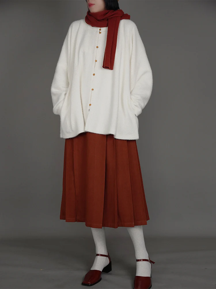 Milk Chocolate 牛奶巧克力 Modernized Ming Plus Size Yuanling Ao Jacket & Midi Mamian Skirt Set - Image 4