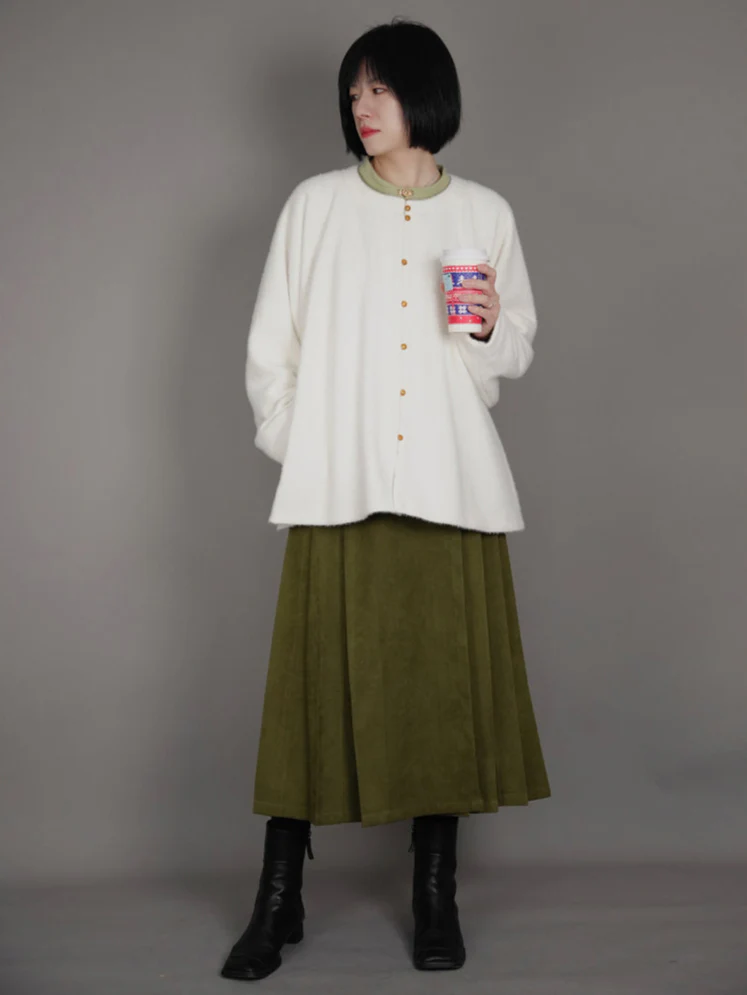 Milk Chocolate 牛奶巧克力 Modernized Ming Plus Size Yuanling Ao Jacket & Midi Mamian Skirt Set - Image 8