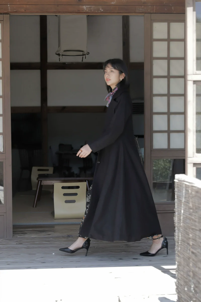 Mu Feng 沐风 Pure Wind 1930s Inspired Wool Blend A-line Trench Coat - Image 8