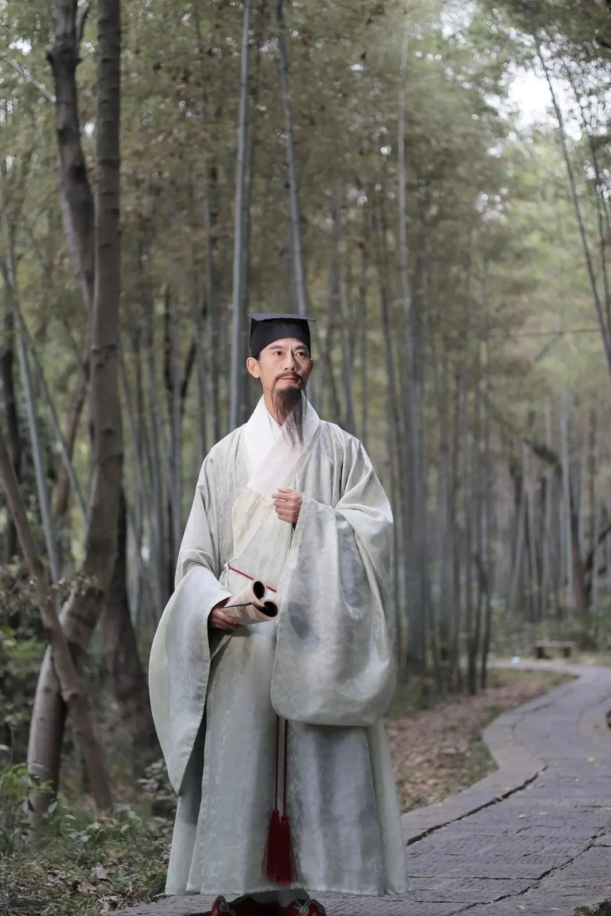 Mun Chun 暮春 Late Spring Ming Dynasty Daopao Men & Unisex Robe - Image 8