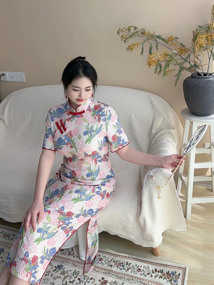 Nainai 奶奶 Grandma's Vintage Inspired Floral Short Sleeve Qipao - Image 5