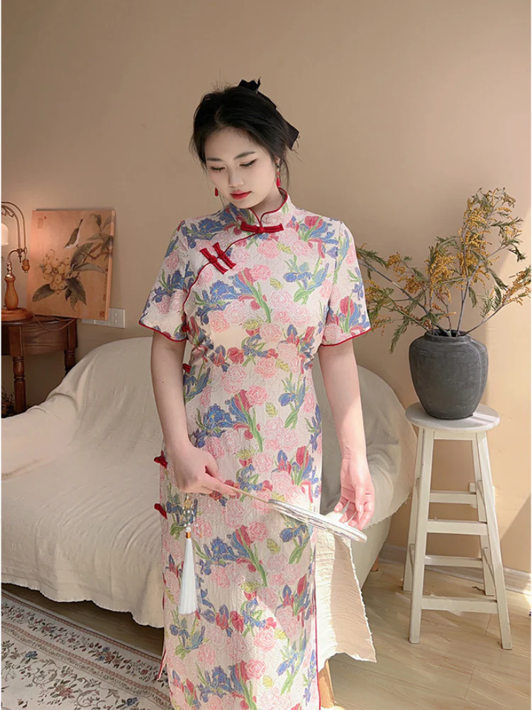 Nainai 奶奶 Grandma's Vintage Inspired Floral Short Sleeve Qipao - Image 6