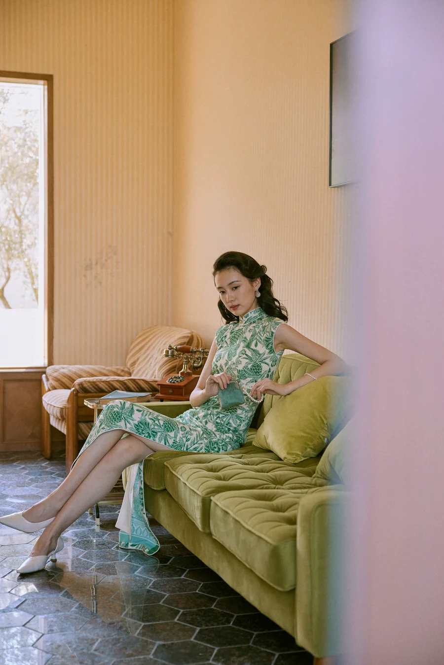 Nan Yang 南洋 Southern Borders 1950s Jungle Print Cap Sleeve Daily Qipao - Image 4