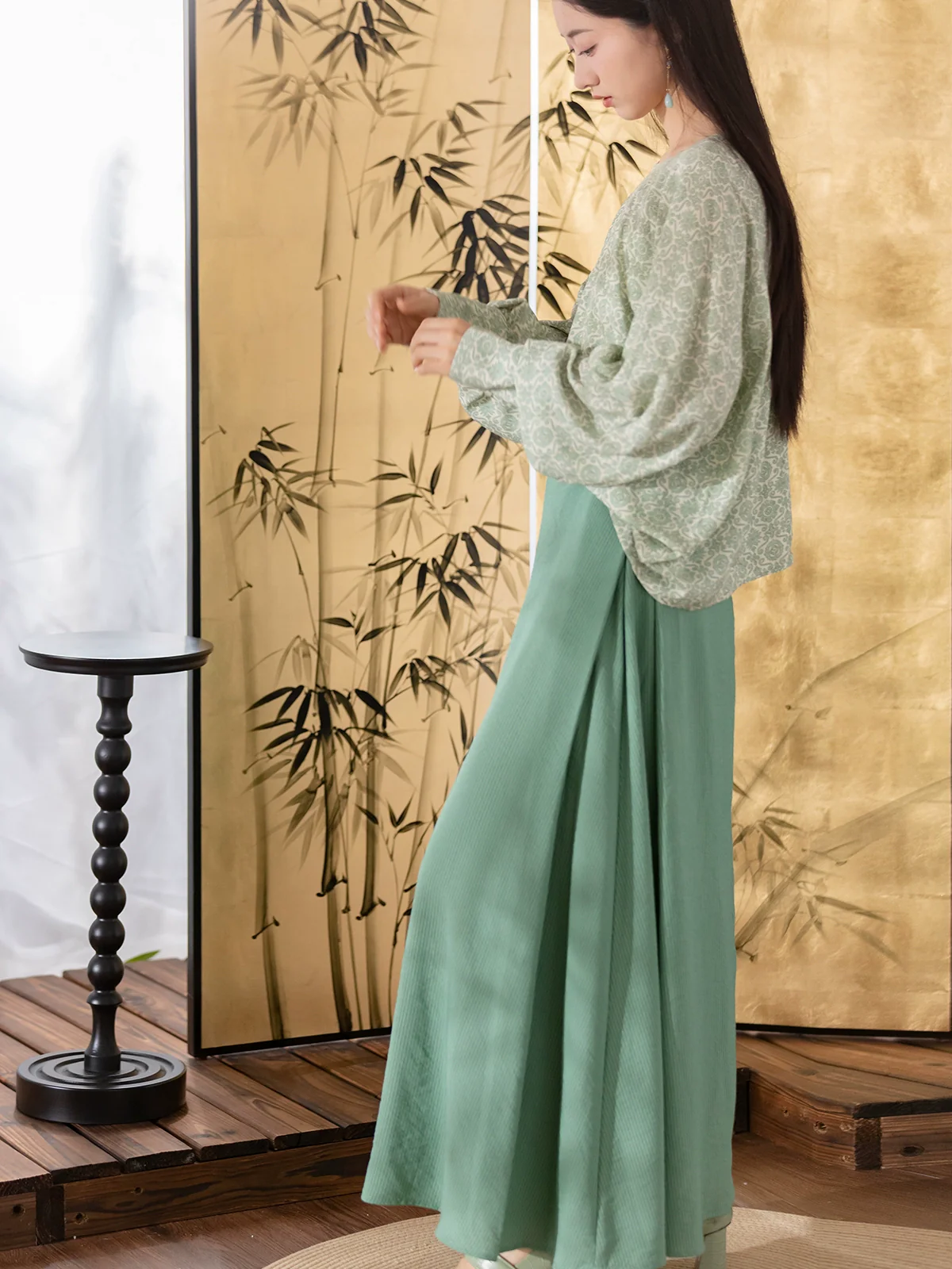 Ningbi 凝碧 Modernized Song Dynasty Feijixiu Sanjianqun Ruqun Set - Image 4
