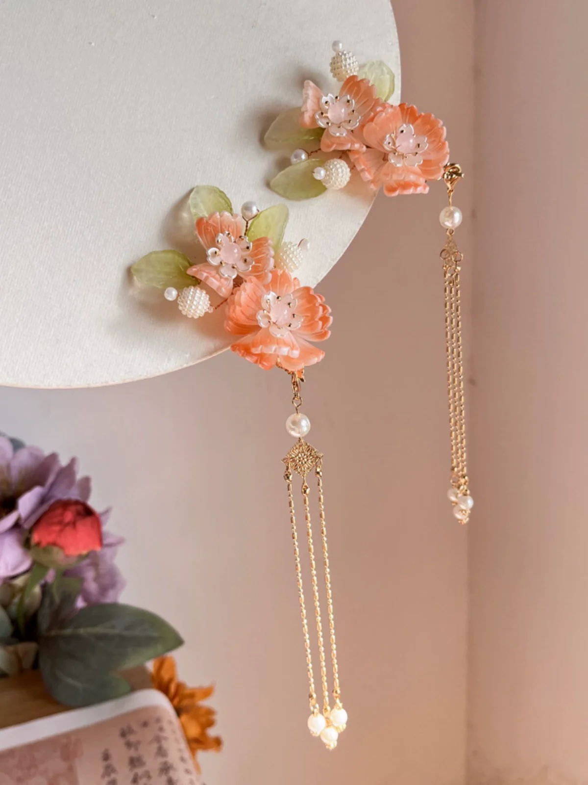 Nuan Ju 暖橘 Warm Orange Floral Pearl Hair Clips - Image 2