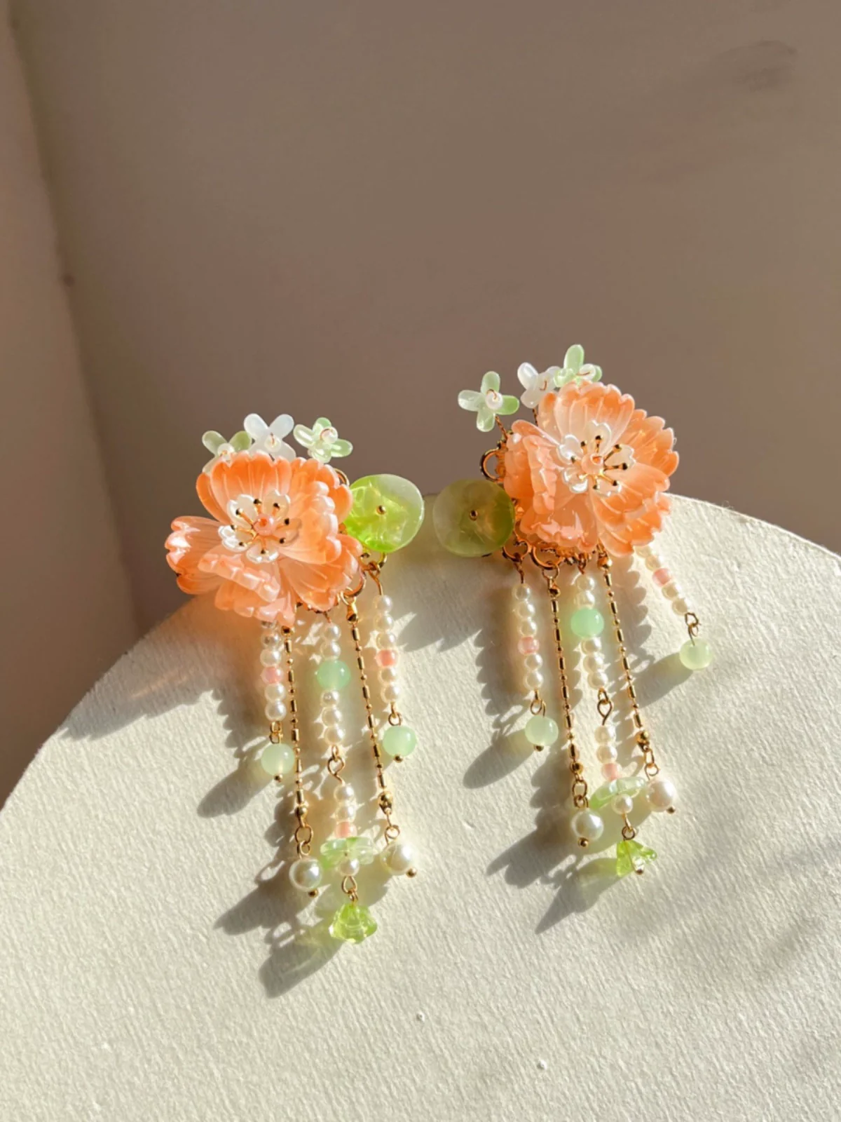 Nuan Ju 暖橘 Warm Orange Floral Pearl Hair Clips - Image 3