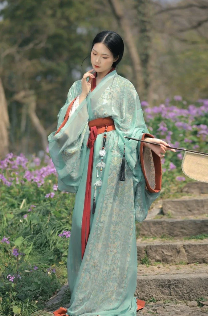 Pan Lóng 蟠龙 Coiled Dragon Warring States Mashan Tomb Restoration Unisex Zhiju Robe - Image 5