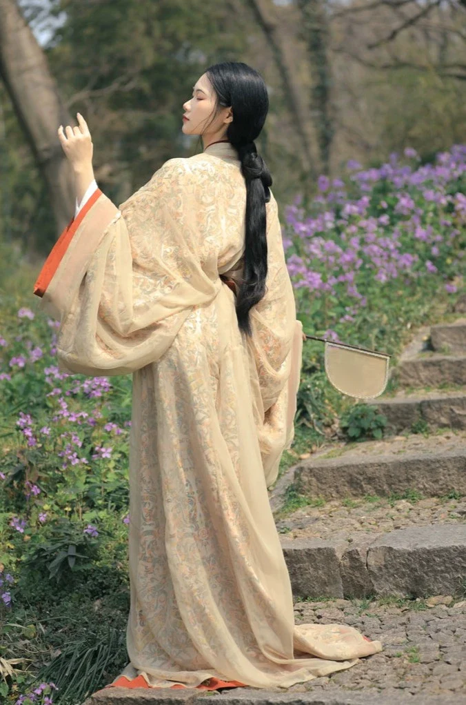Pan Lóng 蟠龙 Coiled Dragon Warring States Mashan Tomb Restoration Unisex Zhiju Robe - Image 7