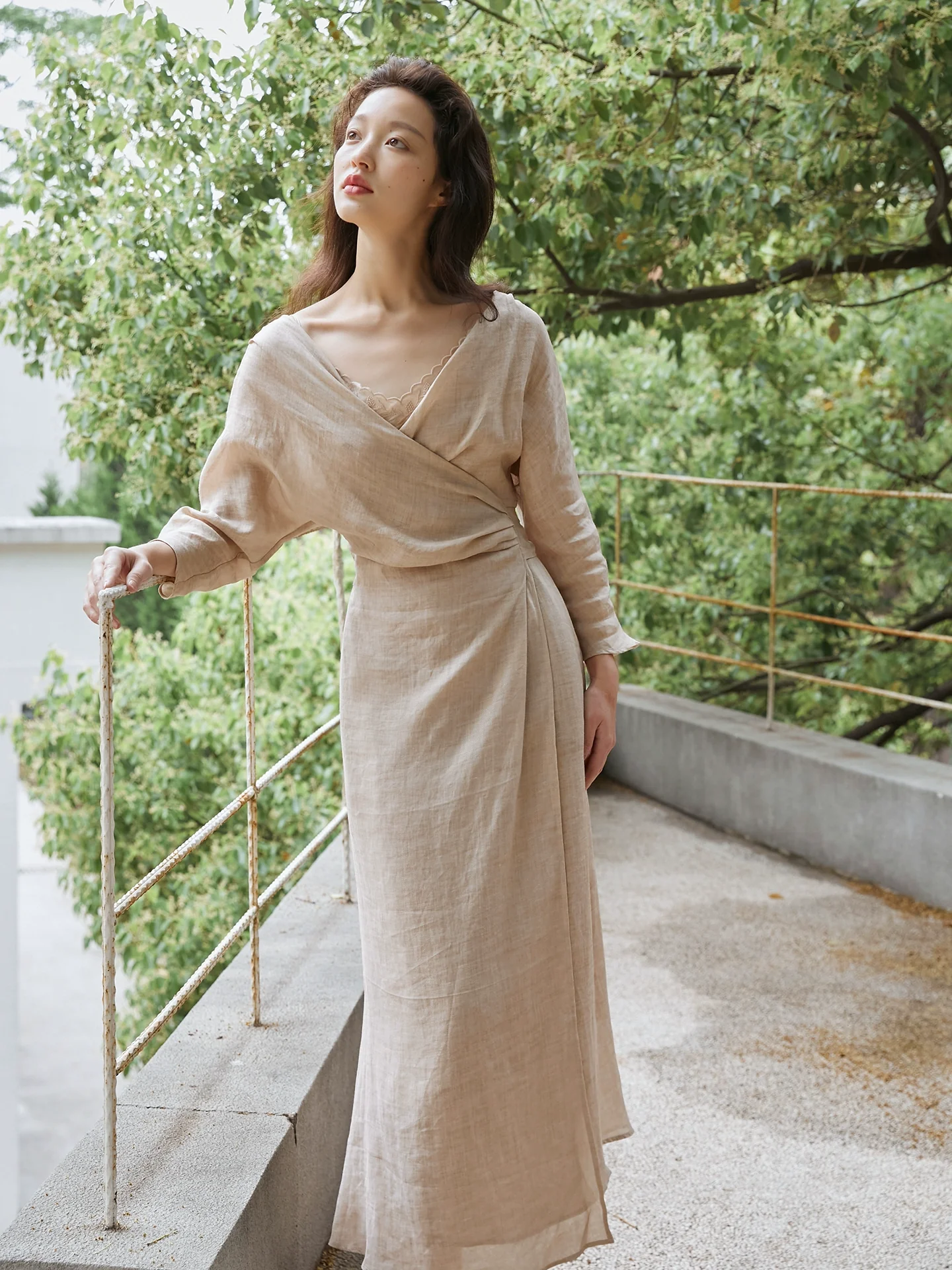 Peach Blossom with a Human Face 人面桃花 New Chinese Style Pure Ramie Wrap Dress - Image 4