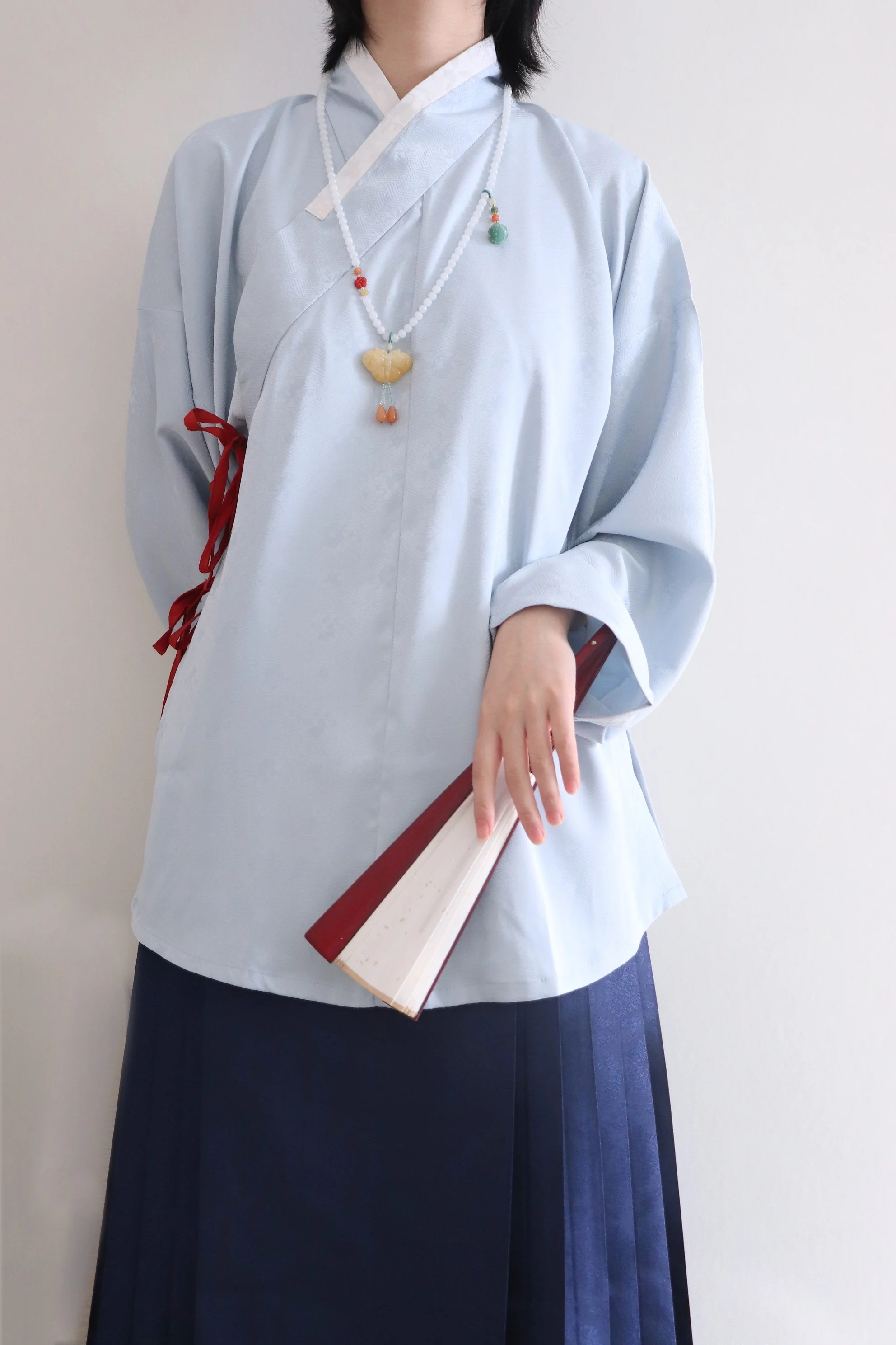 Pipa 琵琶 Lute Sleeve Middle Ming Dynasty Cross Collar Shirt - Image 10