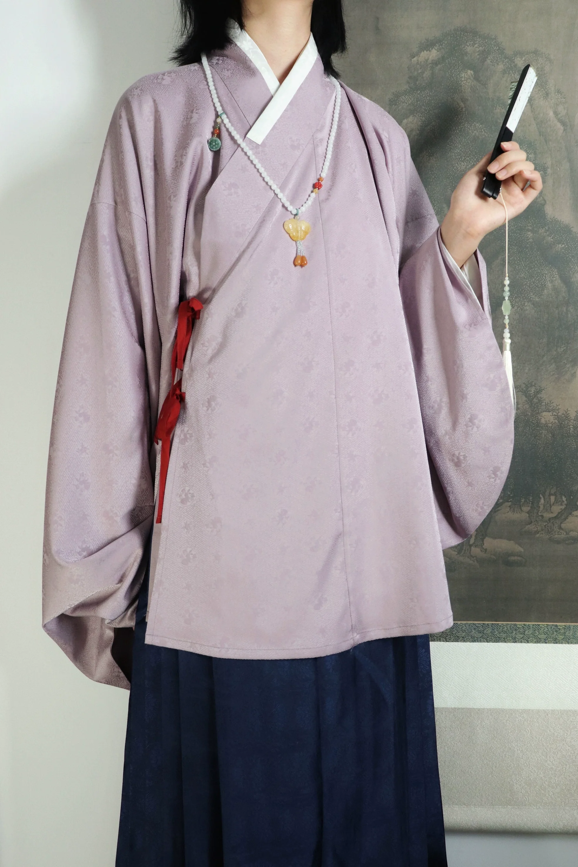 Pipa 琵琶 Lute Sleeve Middle Ming Dynasty Cross Collar Shirt - Image 3