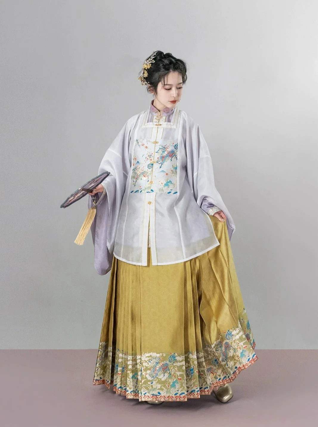 Qilin 麒麟 Golden Unicorn Mamian Skirt - Image 3