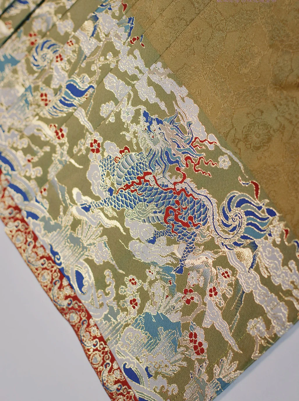 Qilin 麒麟 Golden Unicorn Mamian Skirt - Image 6