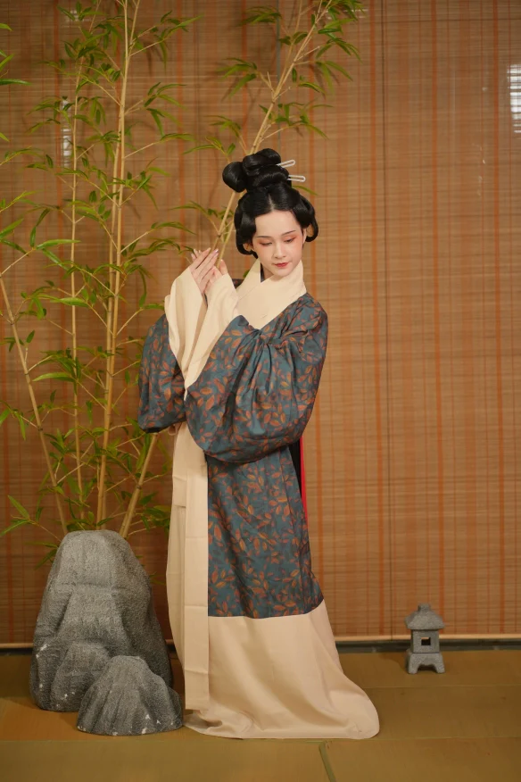 Qing Bi 青碧 Faded Turquoise Han Dynasty Mawangdui Restoration Pure Cotton Unisex Zhiju Robe - Image 6