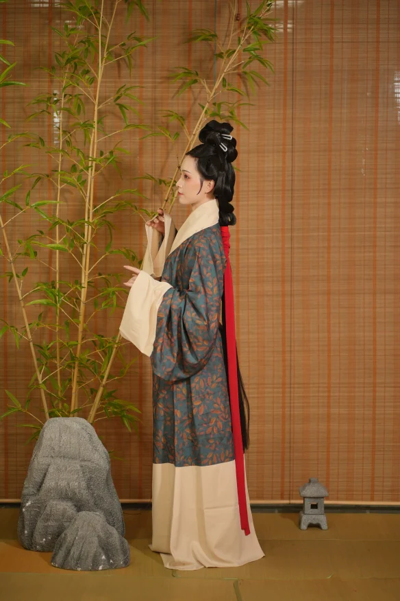 Qing Bi 青碧 Faded Turquoise Han Dynasty Mawangdui Restoration Pure Cotton Unisex Zhiju Robe - Image 7
