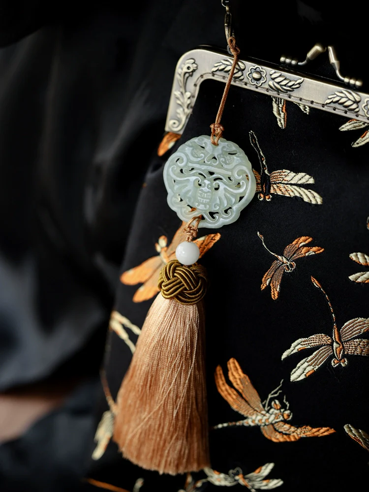 Qing Ting 蜻蜓 Dragonfly Jade Brocade Phone Purse - Image 2