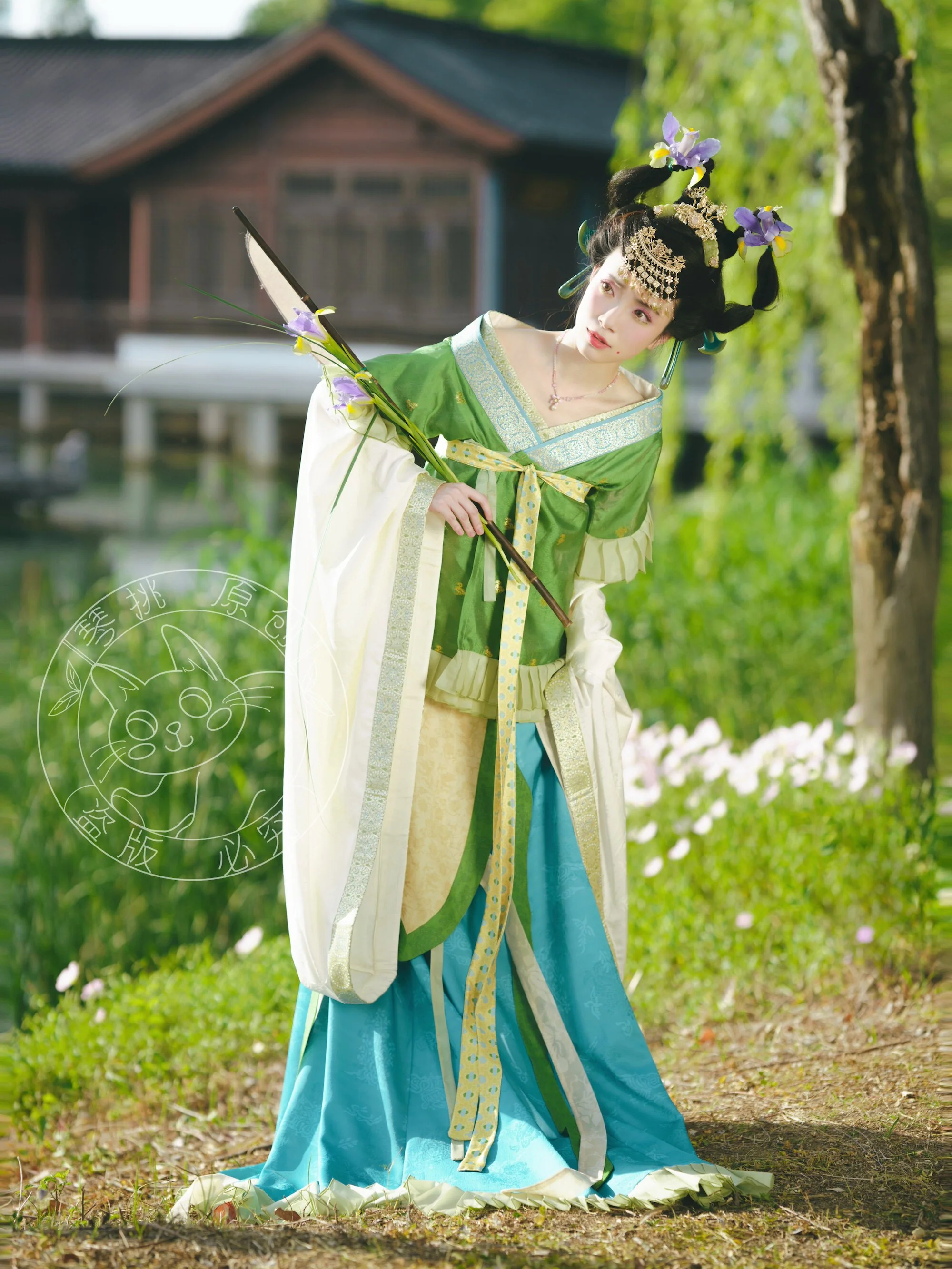 Qingbei Xu 倾杯序 Prelude to the Tilting Cup Sui & Northern Southern Dynasty Guiyi Swallow Tail Ruqun Set - Image 5