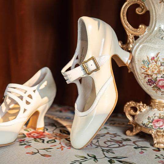 San Hé 三河 Three Rivers 1930s Triple Strap & Buckle Genuine Leather Heels - Image 14