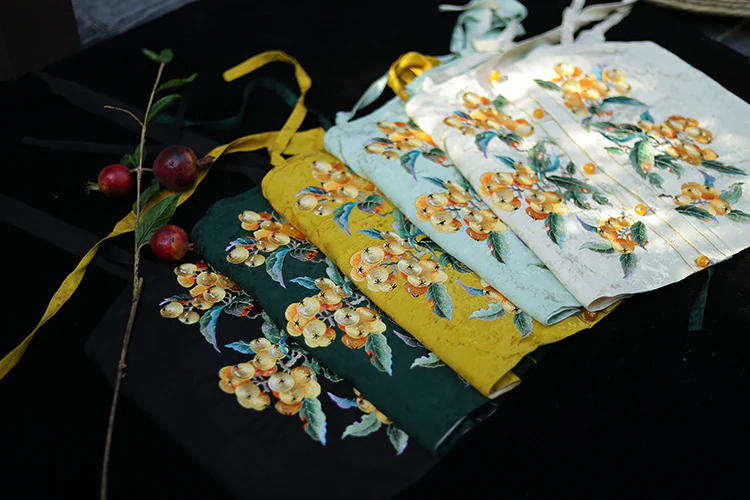 Shan Zha 山楂 Hawthorn Ming Dynasty Hand Embroidered Zhuyao Undergarment - Image 6
