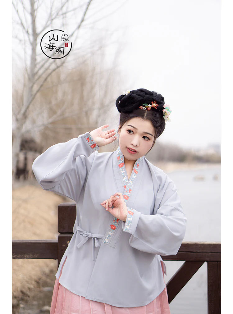 Shancha Hua 山茶花 Camellia Wreath Early Ming Plus Size Embroidered Jiaoling Yuanling Ao Shirt - Image 11