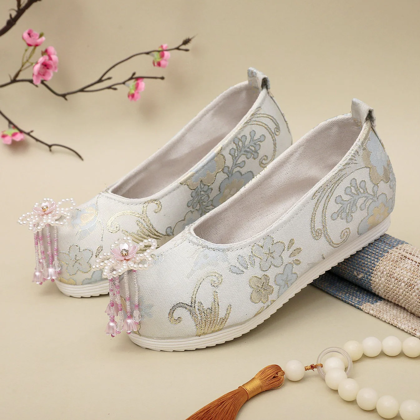 Shanhui Jiao 珊瑚礁 Coral Reef Song Ming Floral Brocade Pearl Flower Qiao Tou Shoes - Image 12