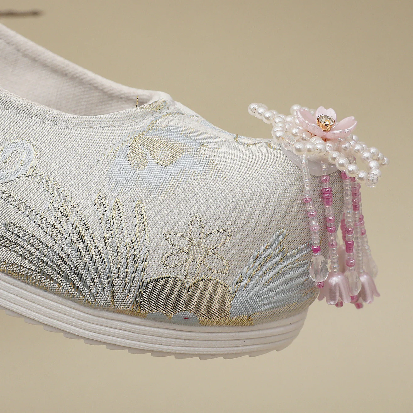 Shanhui Jiao 珊瑚礁 Coral Reef Song Ming Floral Brocade Pearl Flower Qiao Tou Shoes - Image 16