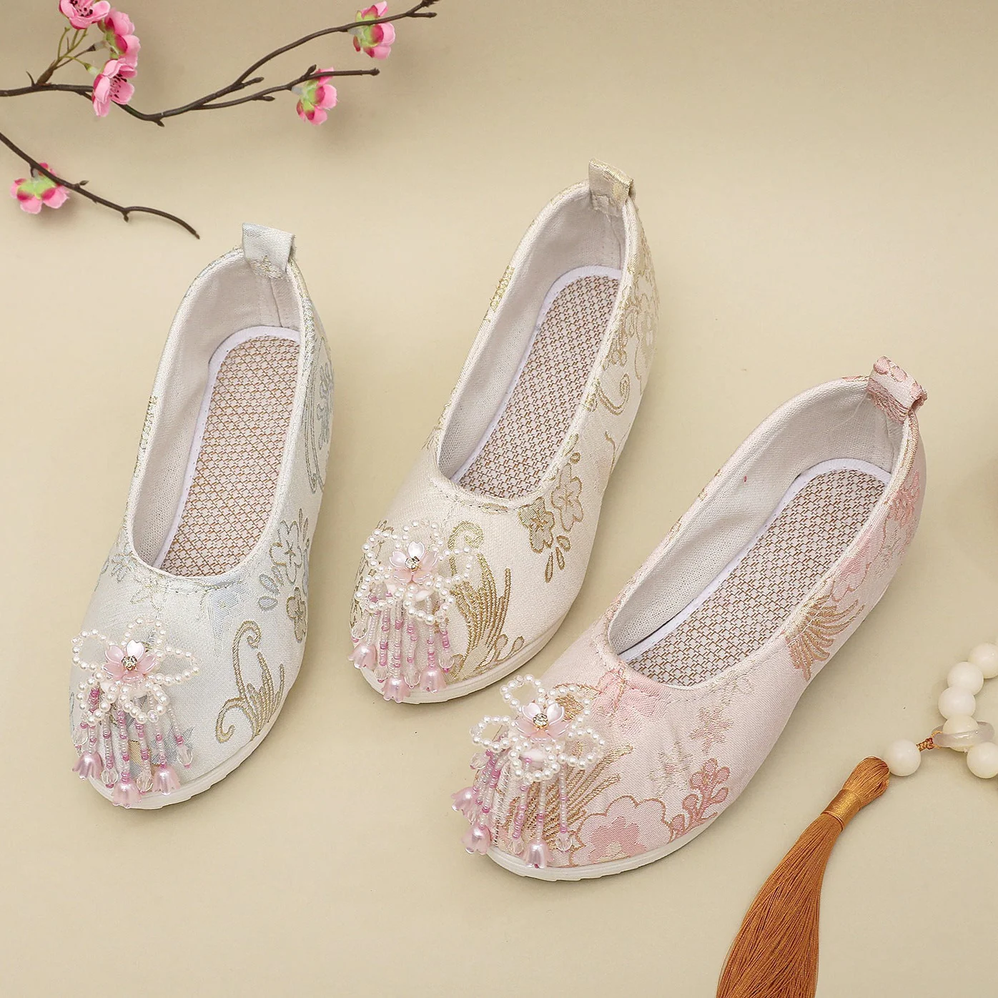 Shanhui Jiao 珊瑚礁 Coral Reef Song Ming Floral Brocade Pearl Flower Qiao Tou Shoes - Image 5
