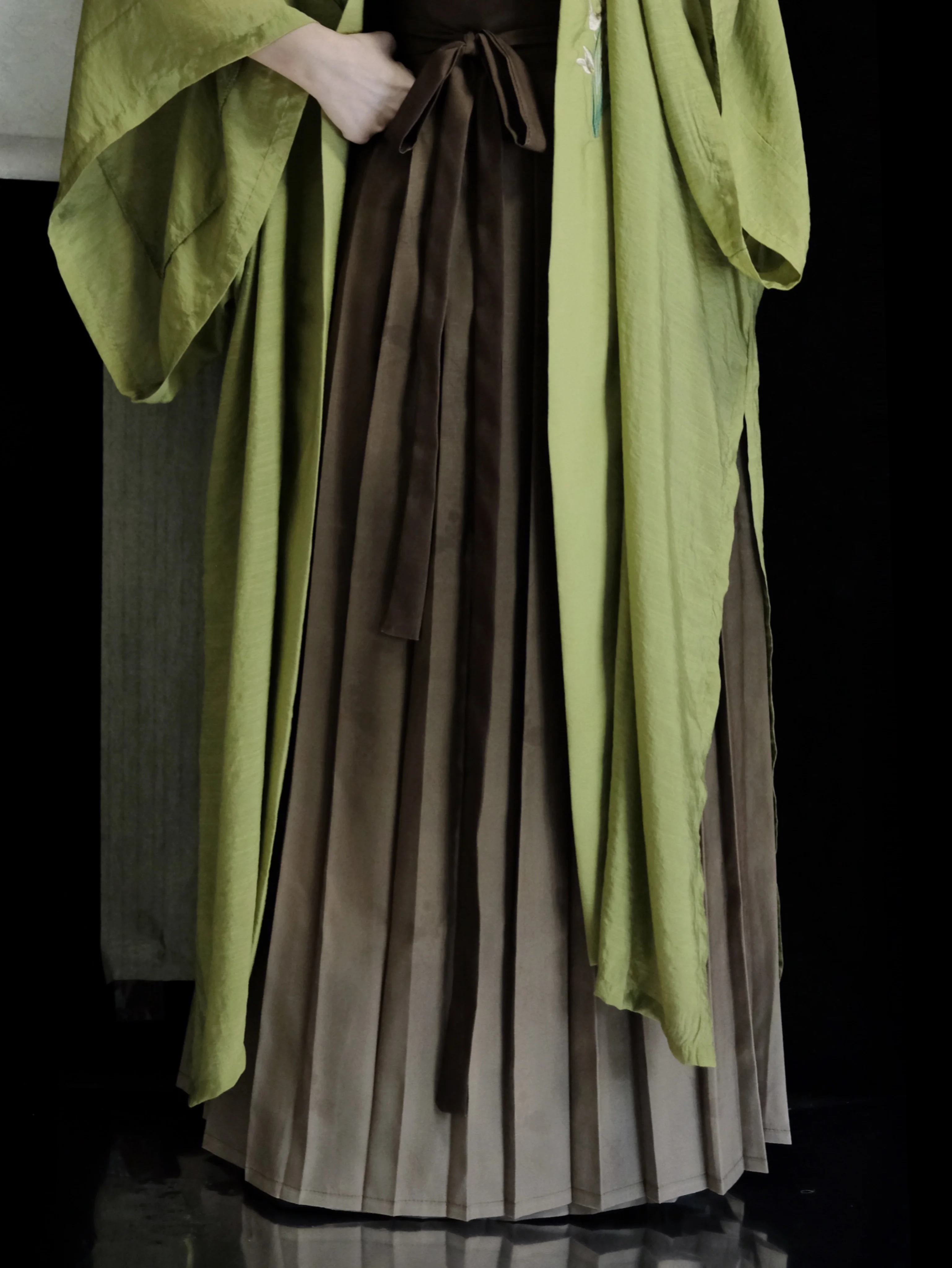 Shen Miao 神庙 Temple Song Dynasty Tencel Beizi Ruqun Set - Image 7