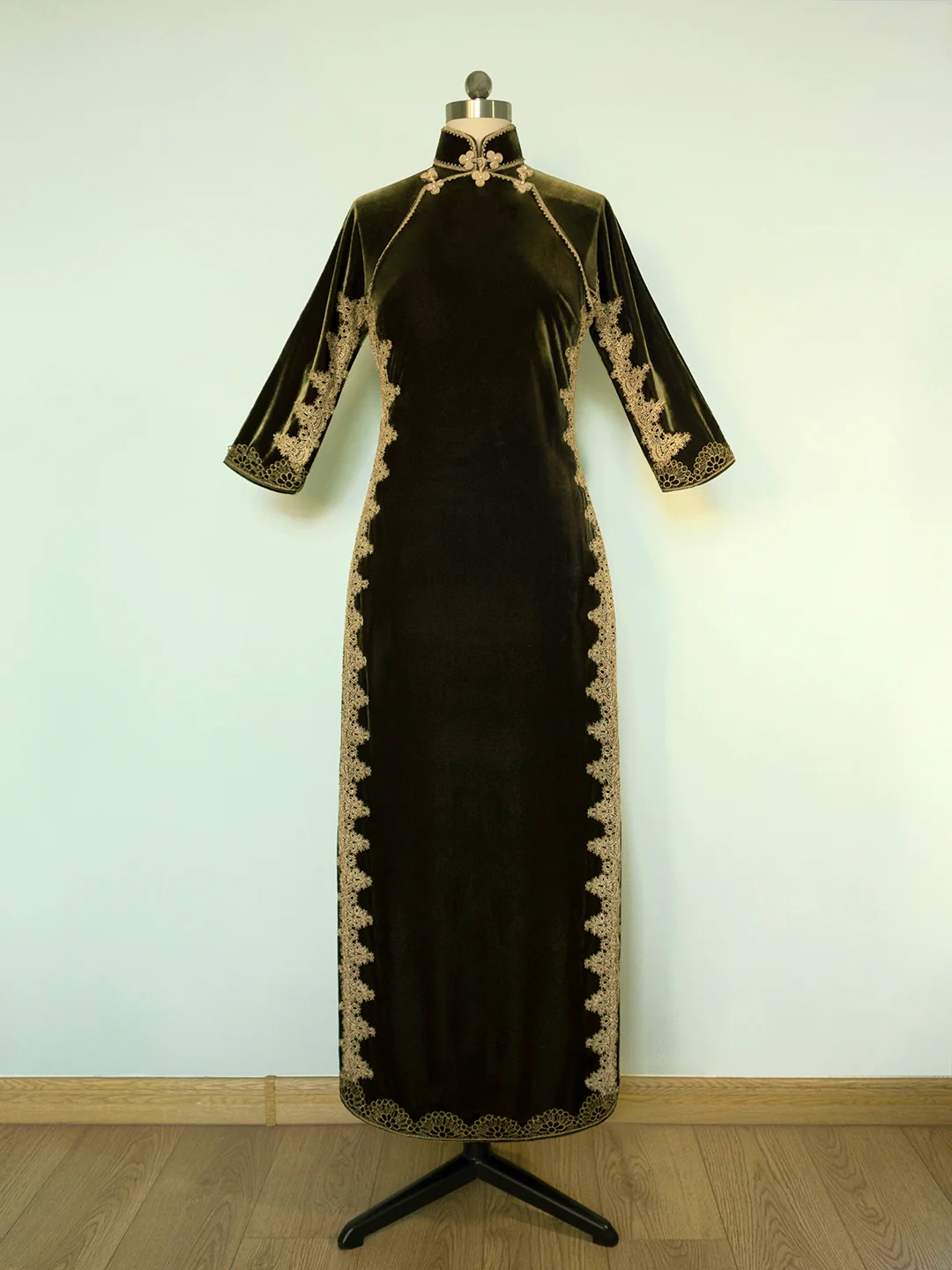 Shexiang Furen 奢香夫人 Extravagant Mistress 1920s Velvet Lace Long Sleeve Qipao - Image 8