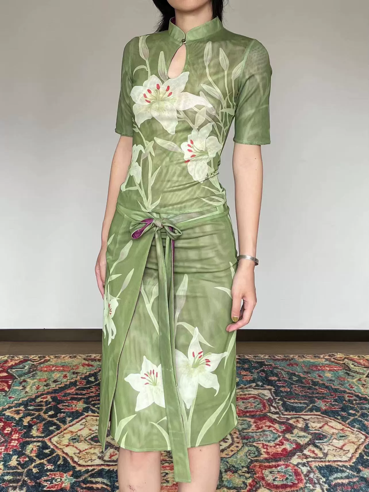 Shi Liu 湿露 Humidity New Chinese Style Double Sided Short Sleeve Qipao Top - Image 6